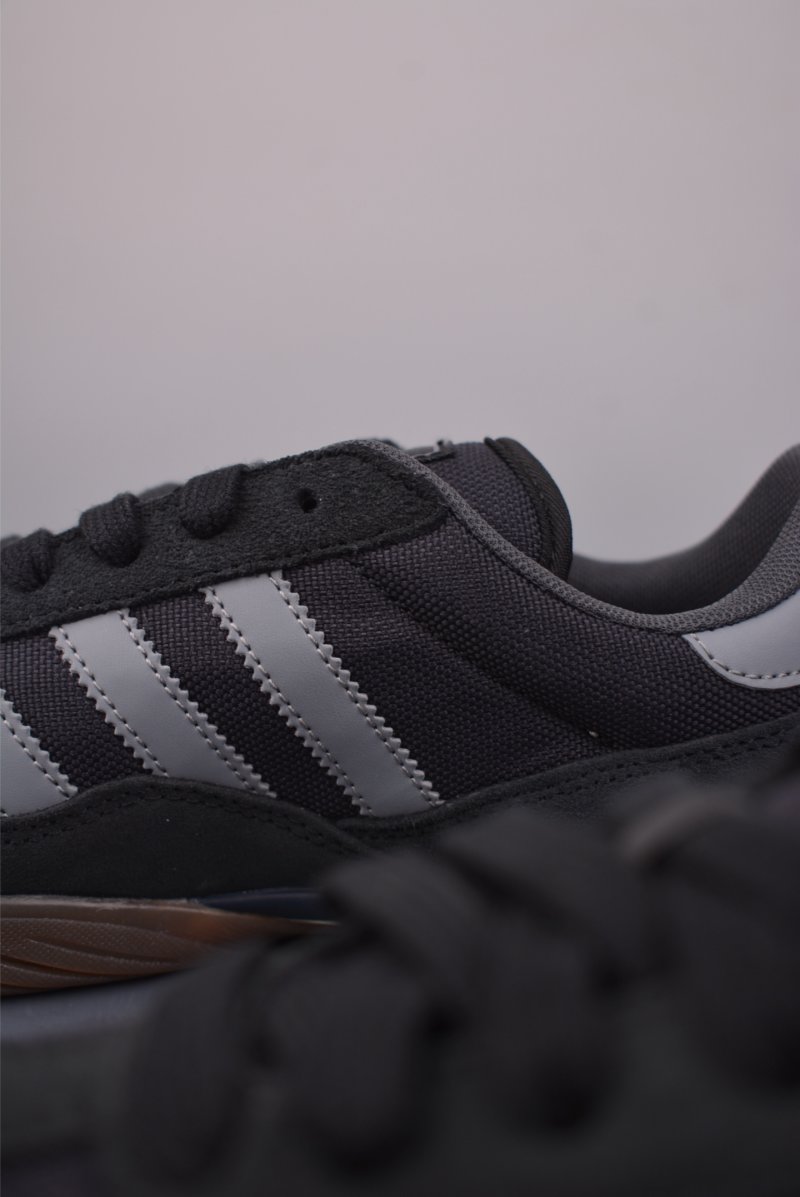 Adidas Originals Gazelle Sala view