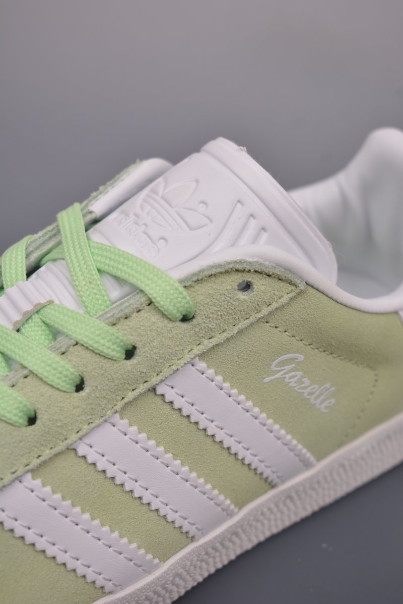 Adidas Originals Gazelle W view