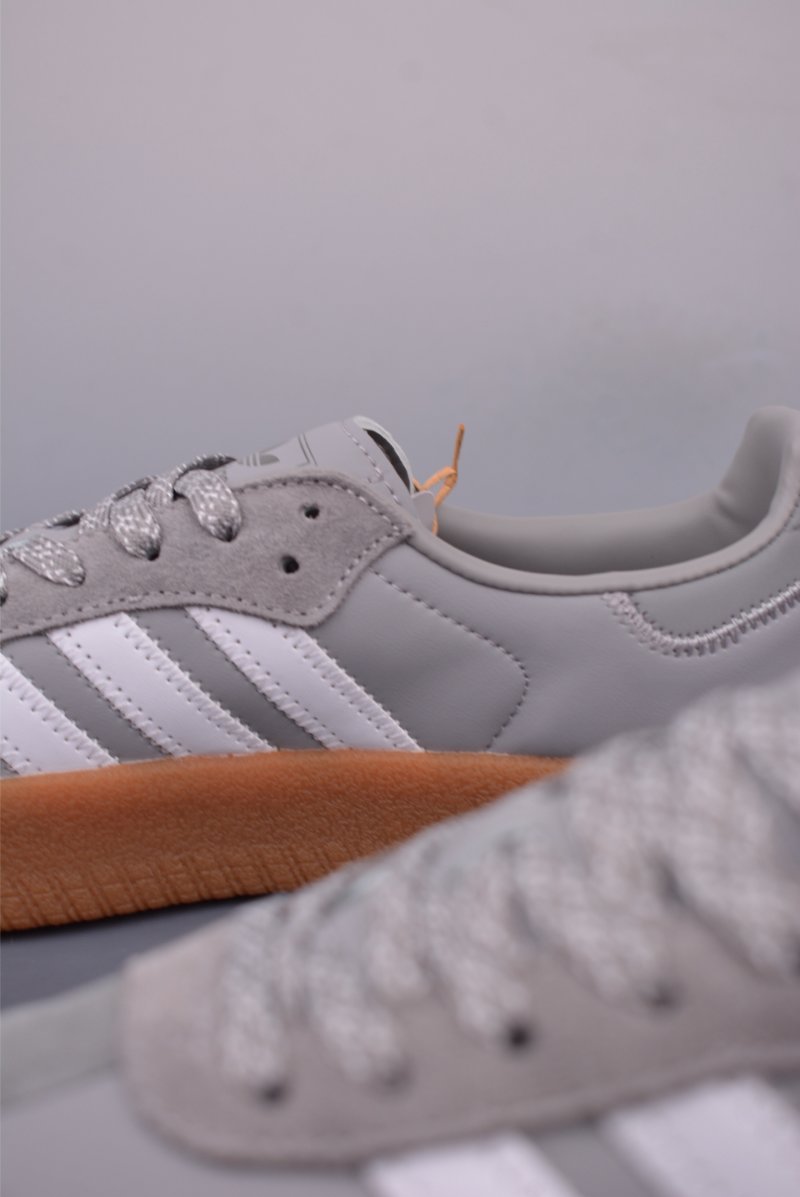 Adidas Samba Valentne Superstar 'Gold' view