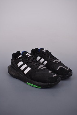 Adidas Day Jogger view 3