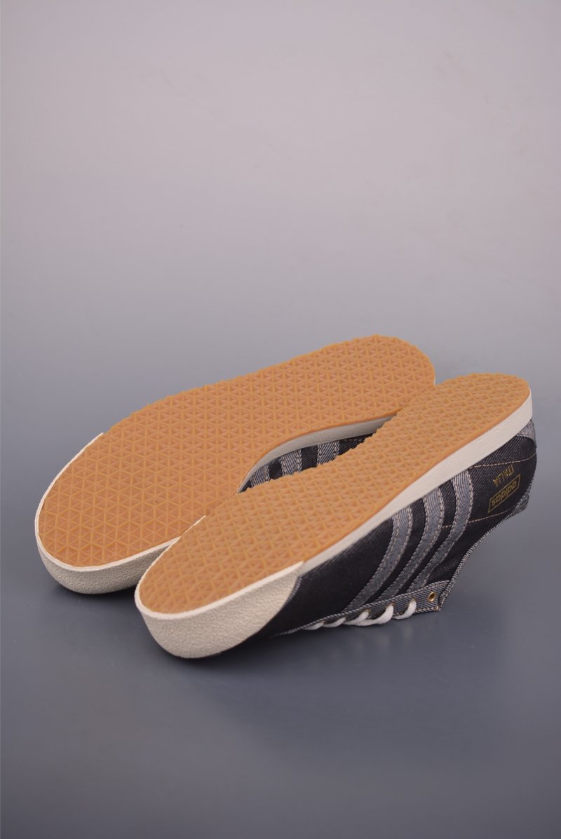 Adidas Originals Denim Italia Spzl view