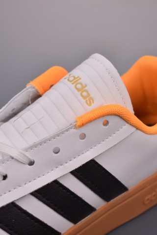 Adidas Courtbeat Post Up view 7