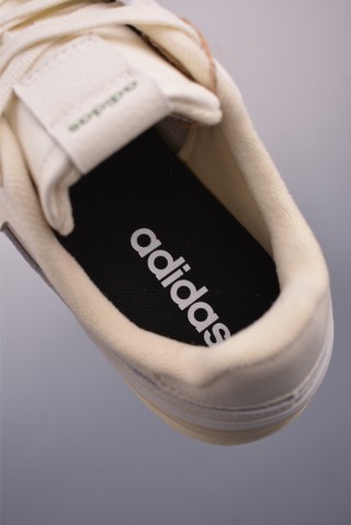 Adidas Aspyre view 9