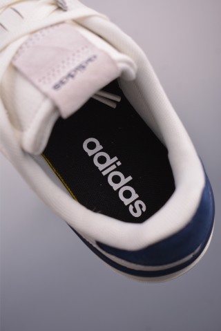 Adidas Aspyre view 9