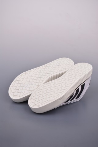 Adidas Barreda Daily view 3