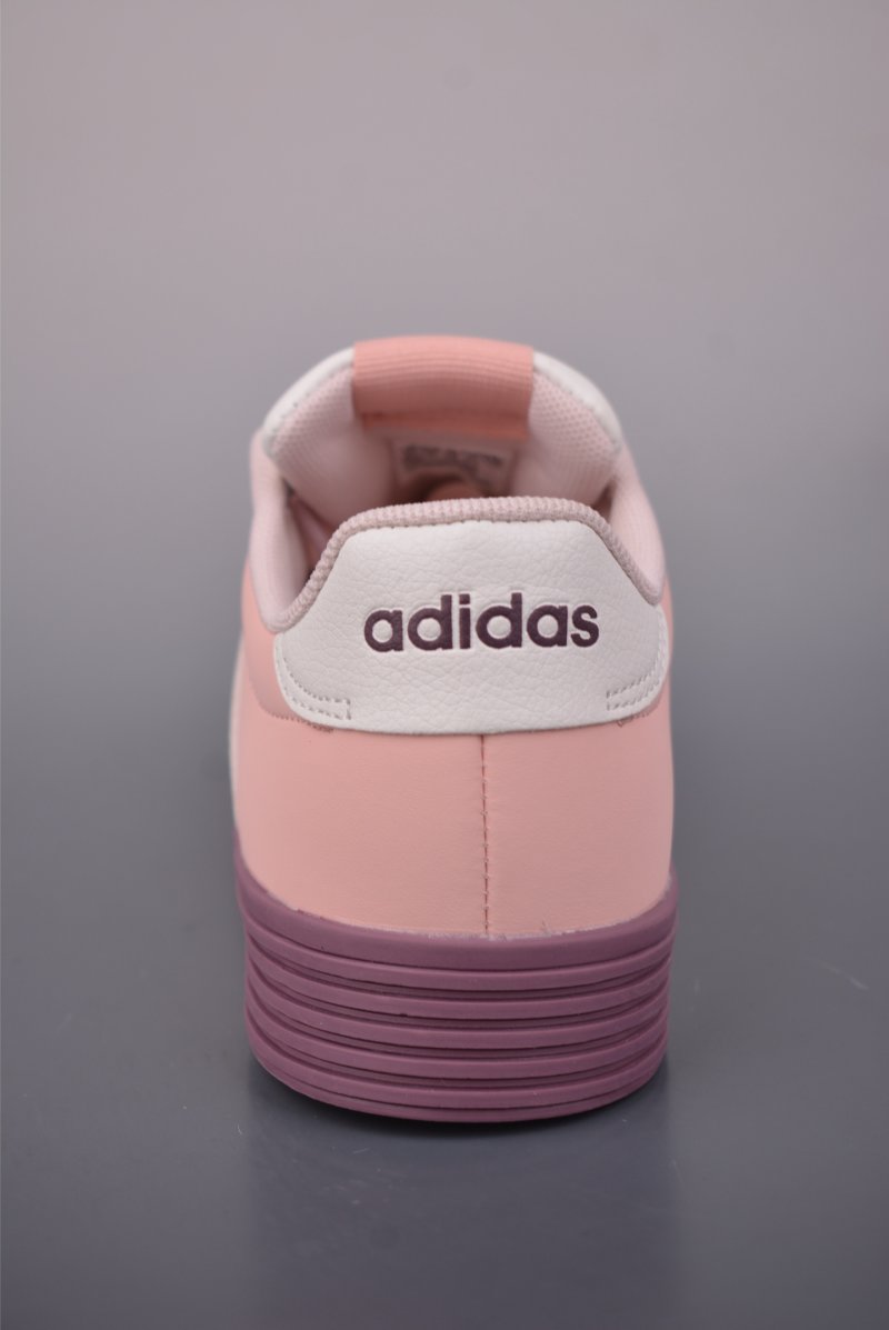 Adidas Barreda Daily view