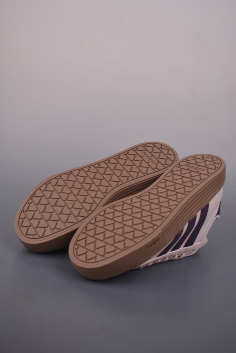 Adidas Barreda Daily view