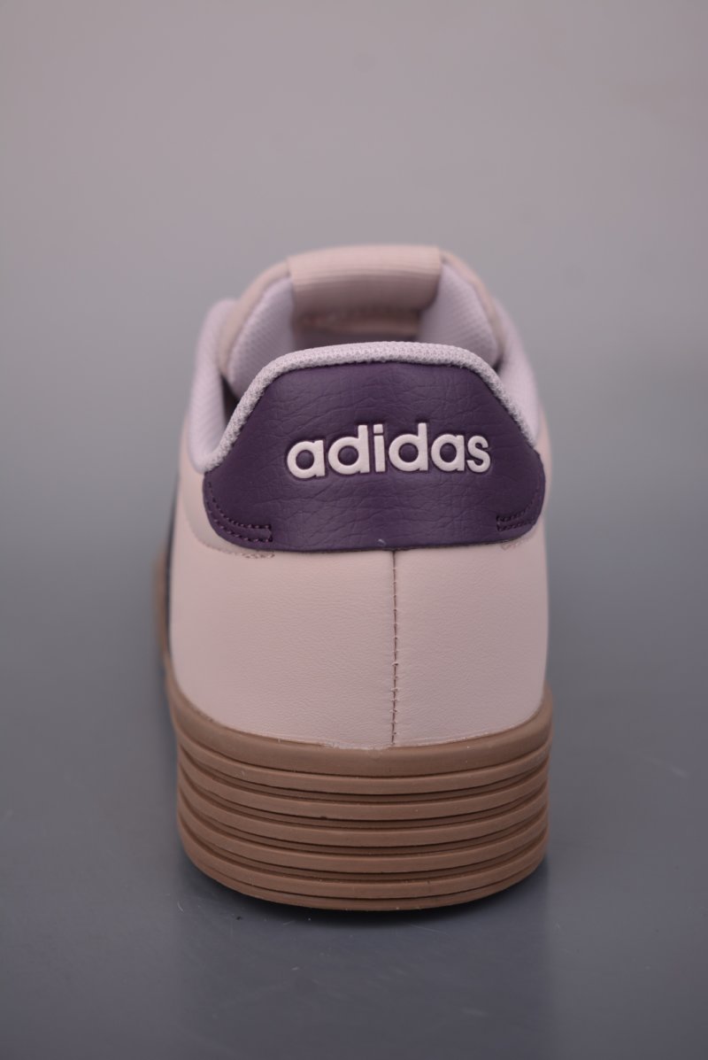 Adidas Barreda Daily view
