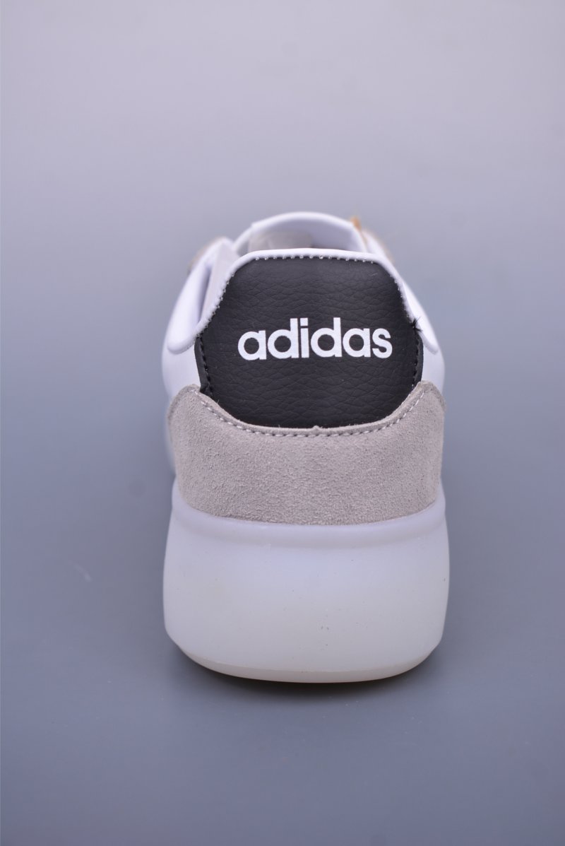 Adidas Barreda Decode view