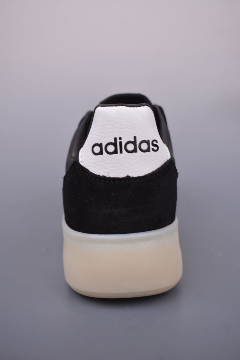 Adidas Barreda Decode view