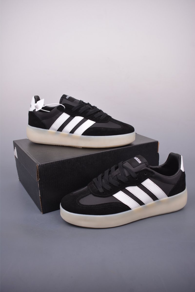 Adidas Barreda Decode view