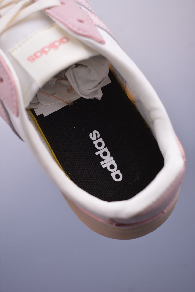 Adidas Barreda Decode view