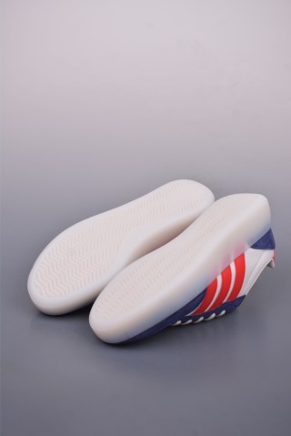Adidas Barreda Decode view 3
