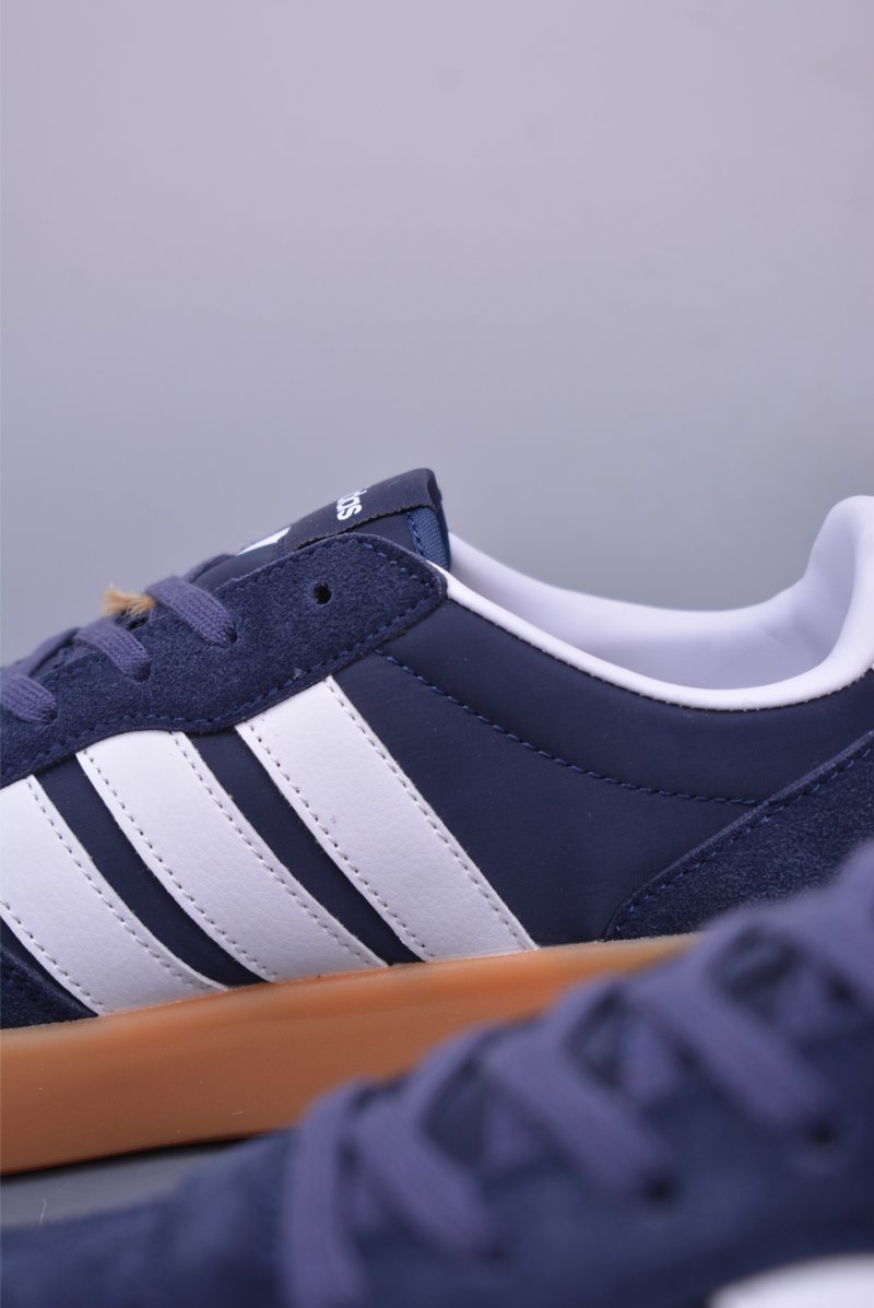 Adidas Barreda Decode view