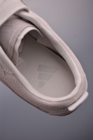 Adidas FOS Urban Reverie view 9