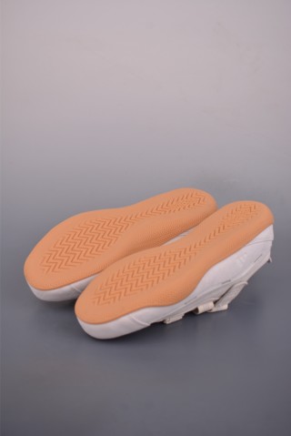 Adidas FOS Urban Reverie view 3