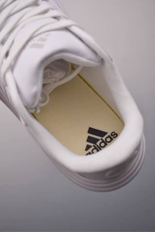 Adidas Grand Court view 9