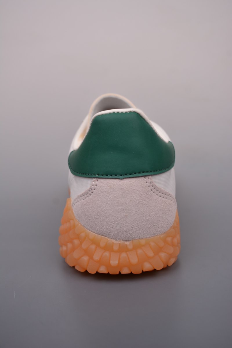 Adidas Kamanda view