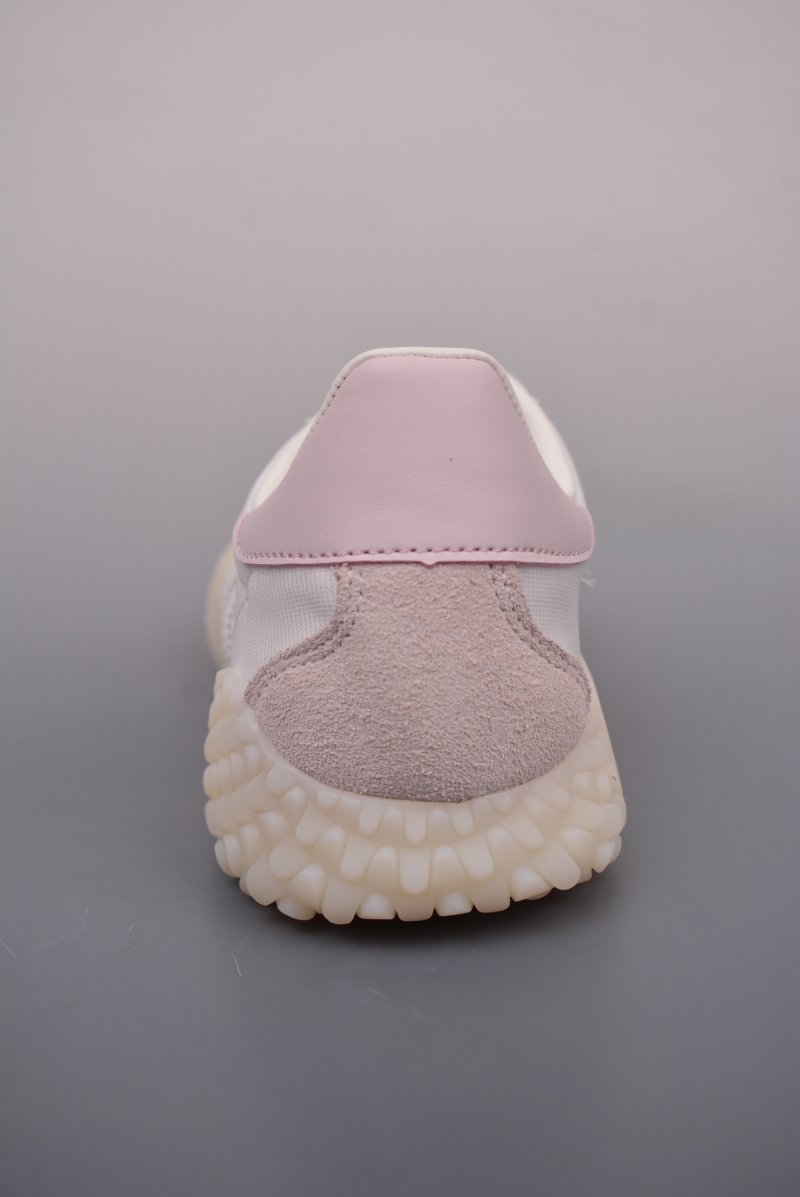 Adidas Kamanda view