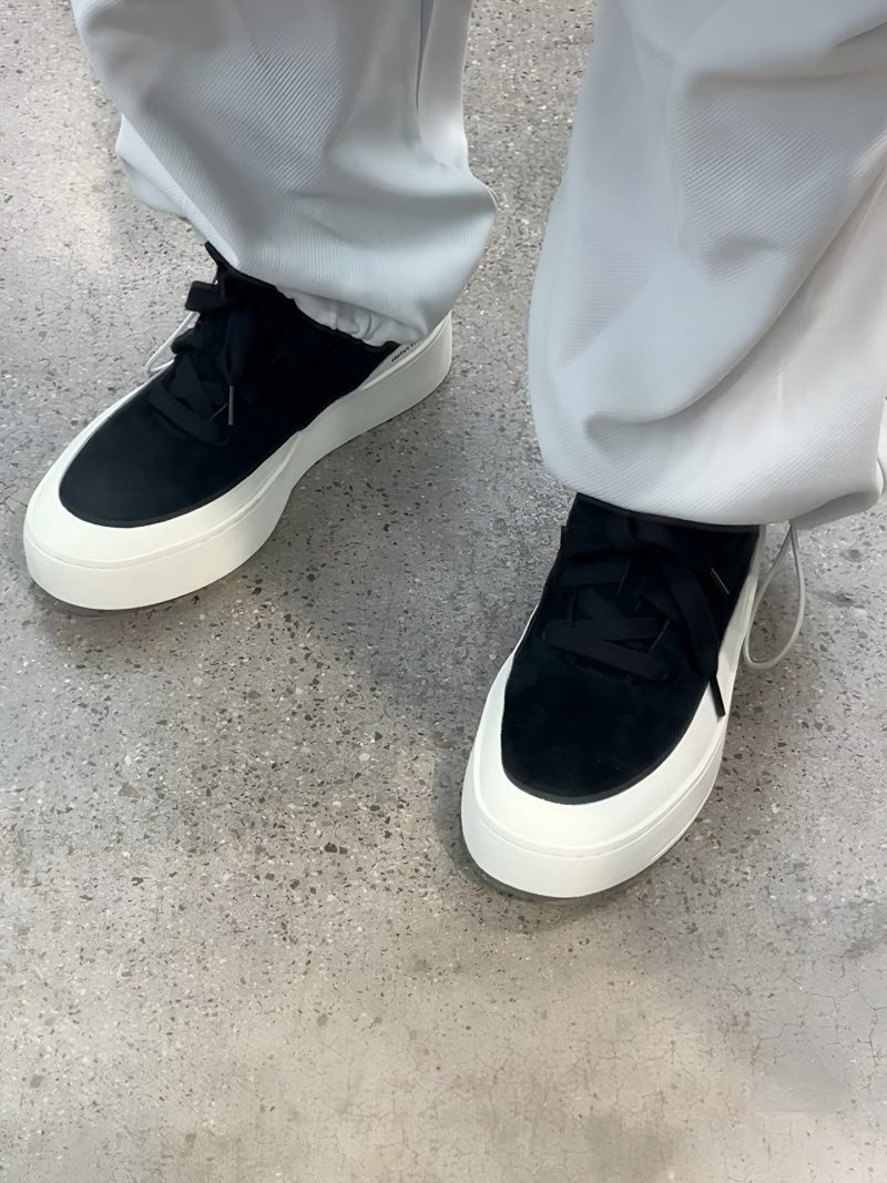 Adidas Labcourt view