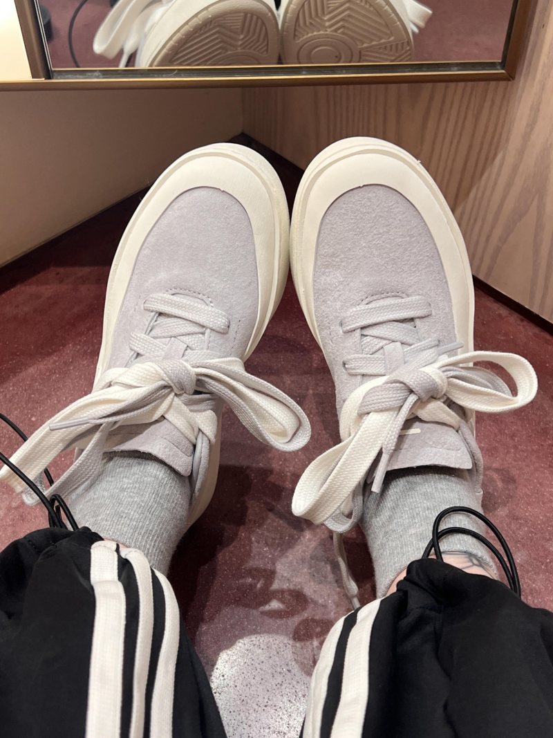 Adidas Labcourt view