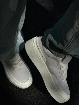 Adidas Labcourt view 4