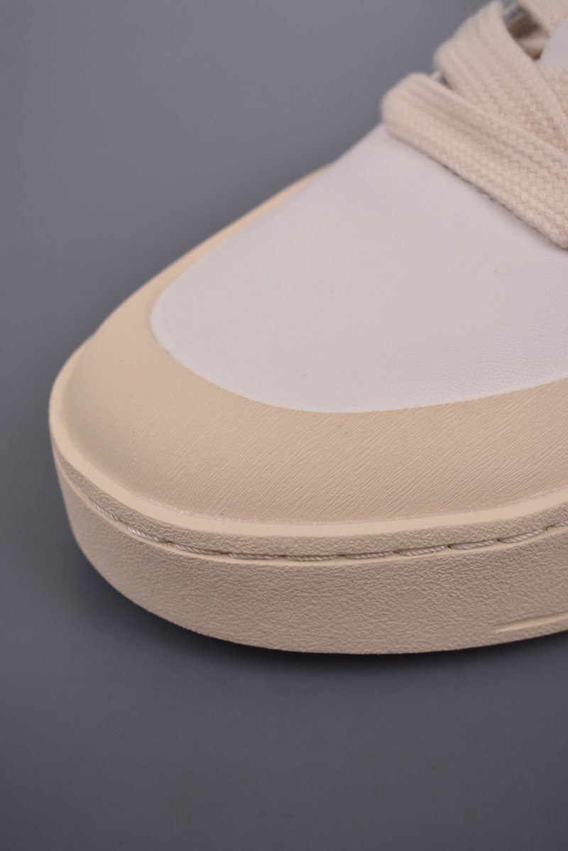 Adidas Labcourt view