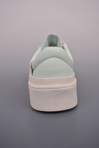 Adidas Labcourt view 22