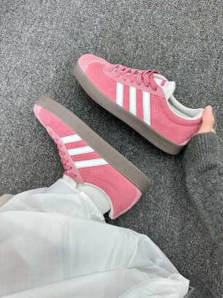 Adidas Neo VI Court Classic view 2