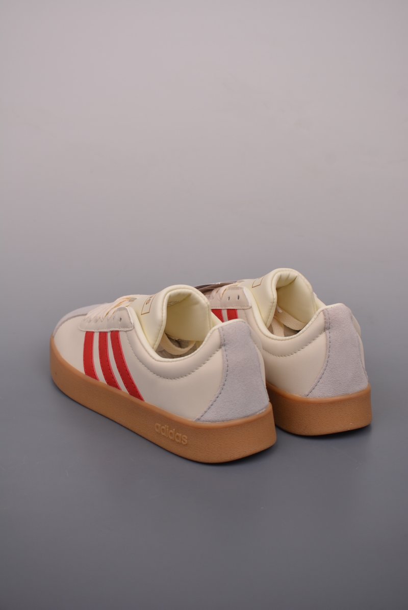 Adidas Neo VI Court Classic view