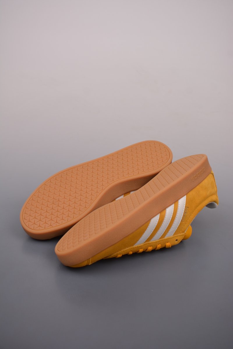 Adidas Neo VI Court Classic view