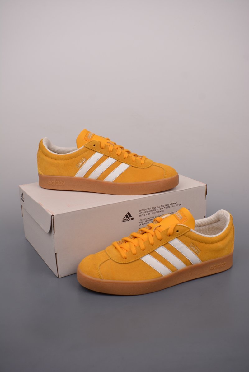 Adidas Neo VI Court Classic view