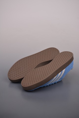 Adidas Neo VI Court Classic view 3
