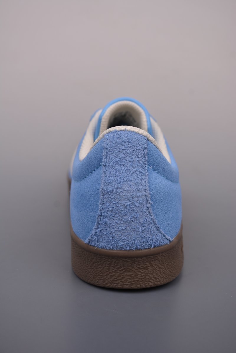 Adidas Neo VI Court Classic view