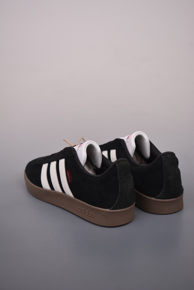 Adidas Neo VI Court Classic view