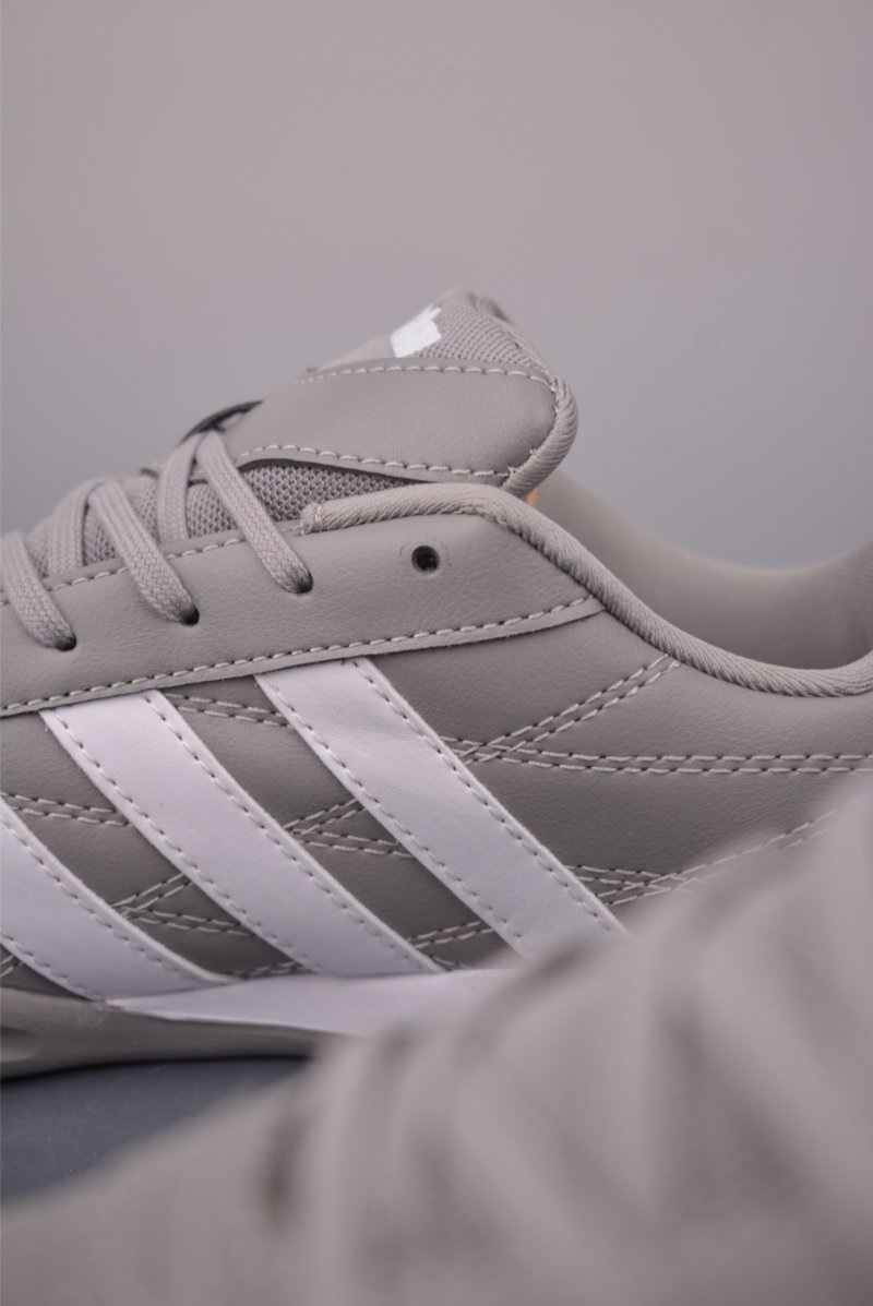 Adidas Originals Adiracer view