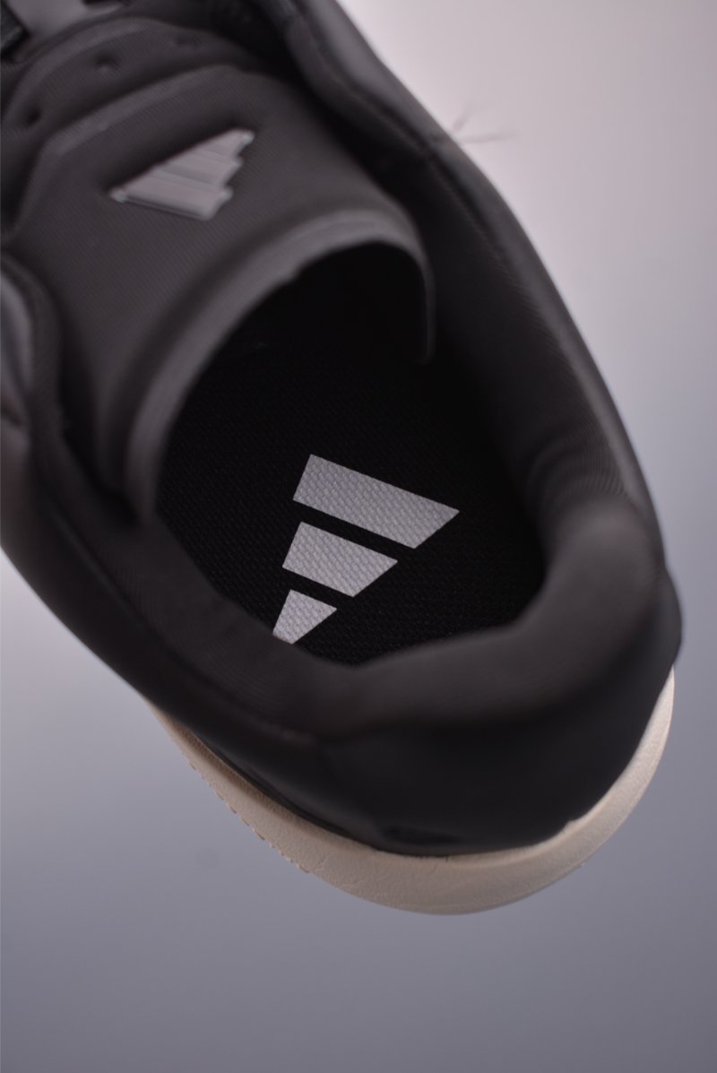 Adidas Sport Performance Acesmash view