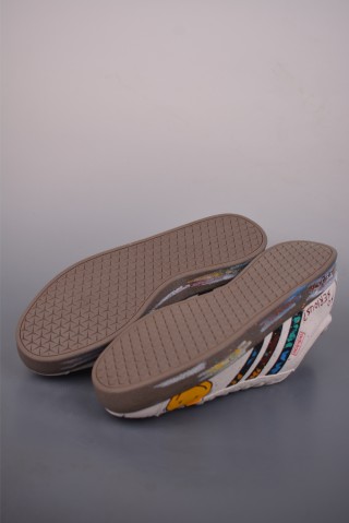 Adidas VI Court Classic view 3