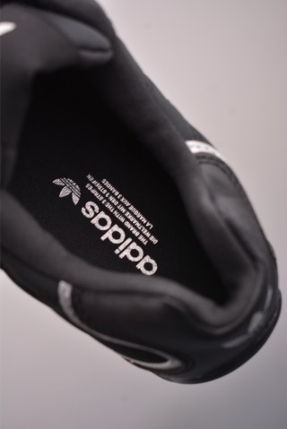 Adidas Adiracer Lo view 9