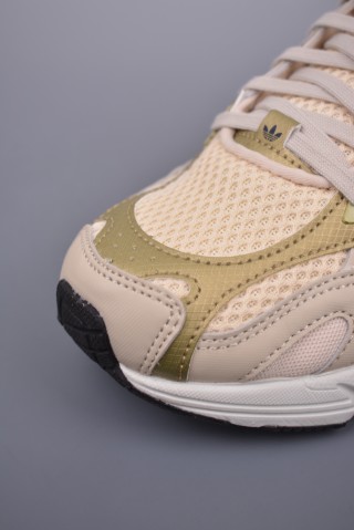 Adidas Astir W view 6