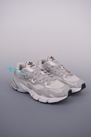 Adidas Astir W view 19