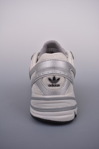 Adidas Astir W view 22