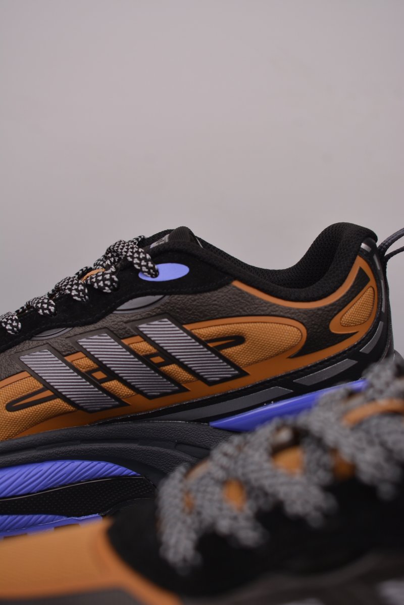 Adidas MTS Pro view