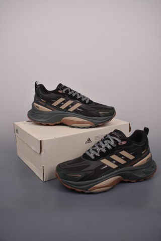 Adidas MTS Pro view 5