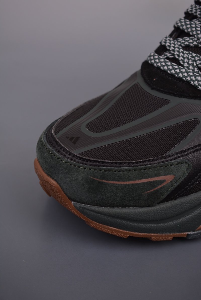 Adidas MTS Pro view