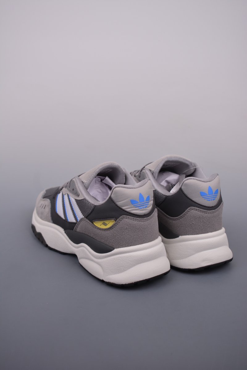 Adidas Retropy F90 view