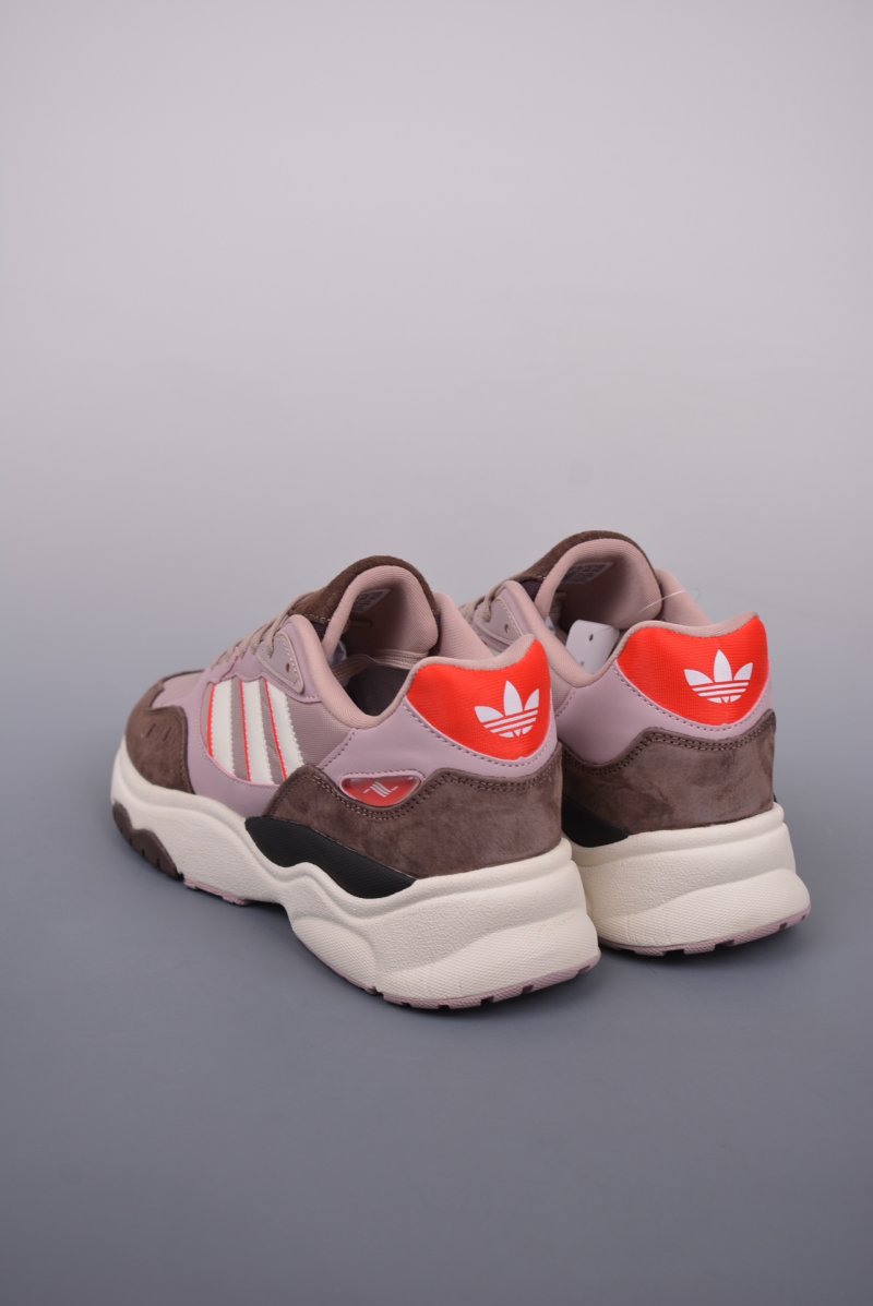 Adidas Retropy F90 view
