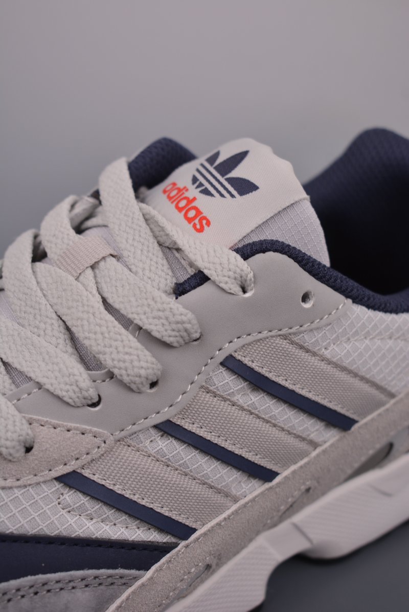 Adidas Torsion Super view
