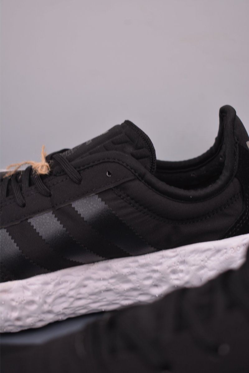 Adidas Zponge view