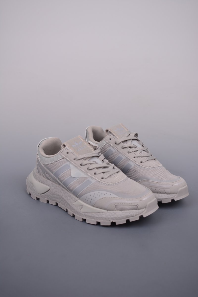 Adidas Retropy P9 Boost view